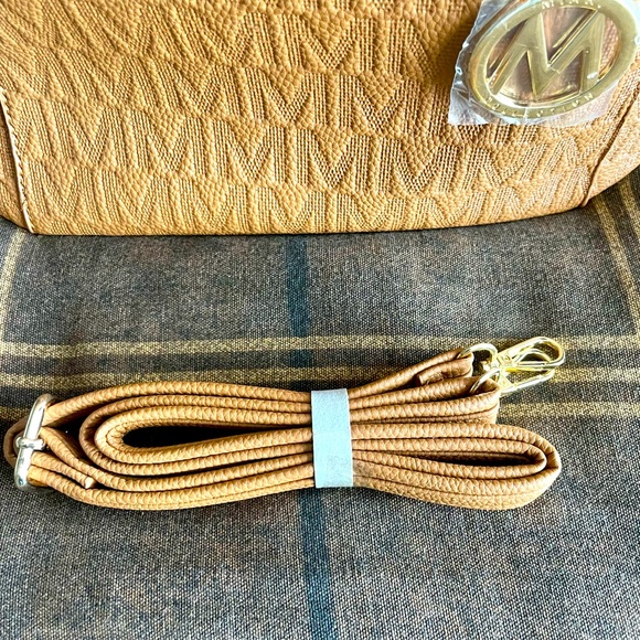 MKF Mia k. Collection Handbag/Crossbody in Tan - Picture 5 of 9